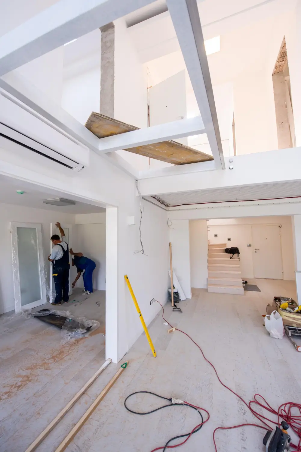 Ristrutturazione interna appartamento Roma con pavimenti e finiture
